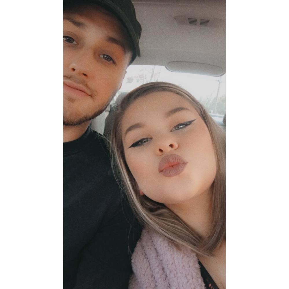 Meet your Posher, Hayley